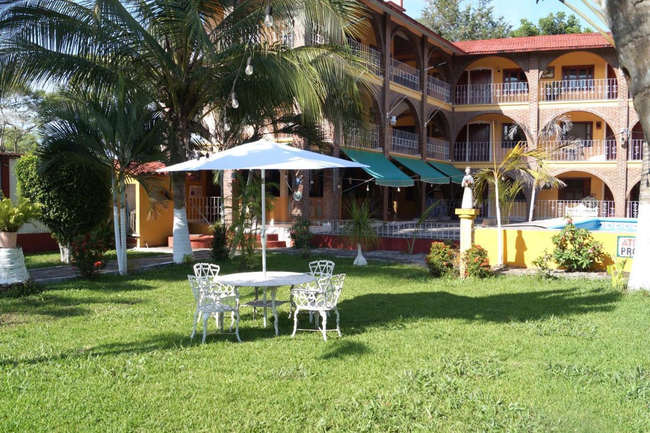 Hotel HF Hacienda San Francisco Puente Nacional Bagian luar foto