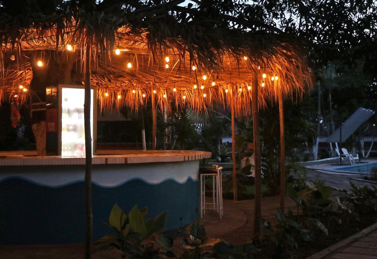 Hotel HF Hacienda San Francisco Puente Nacional Bagian luar foto