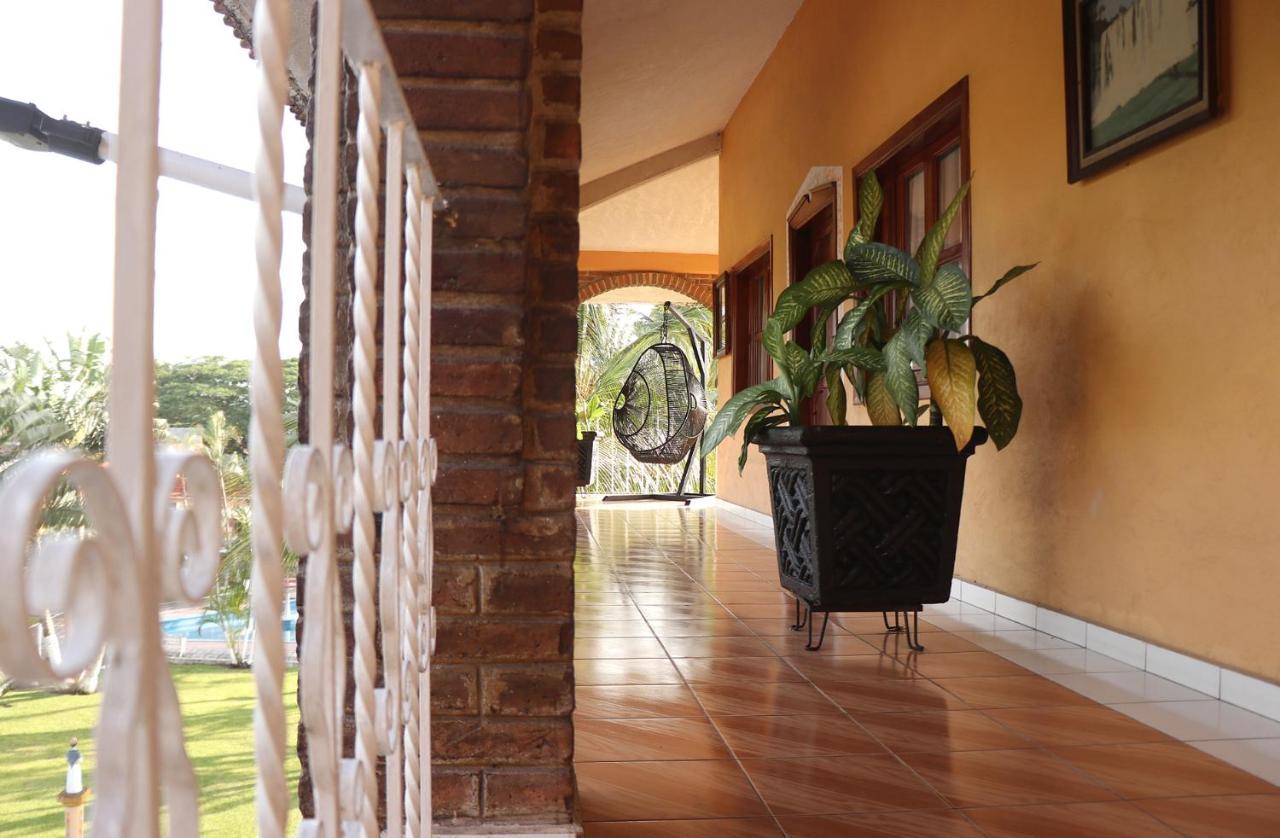 Hotel HF Hacienda San Francisco Puente Nacional Bagian luar foto
