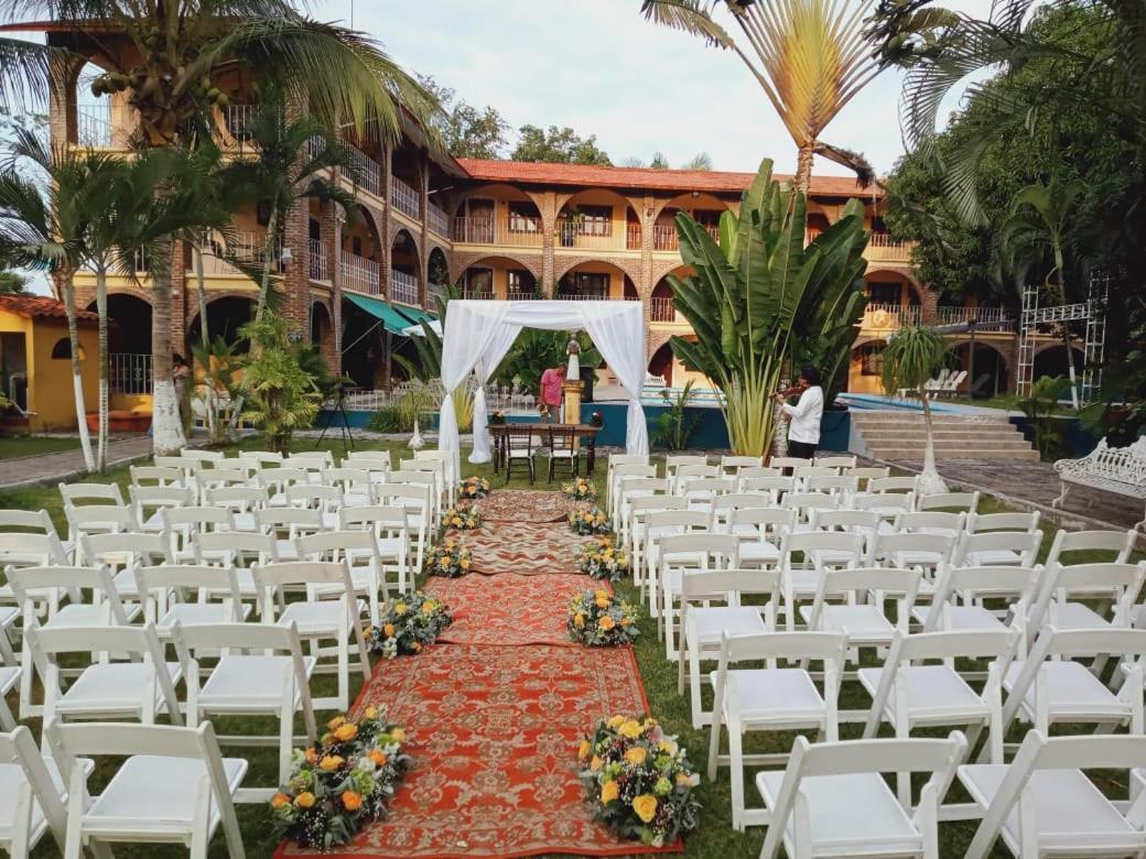 Hotel HF Hacienda San Francisco Puente Nacional Bagian luar foto
